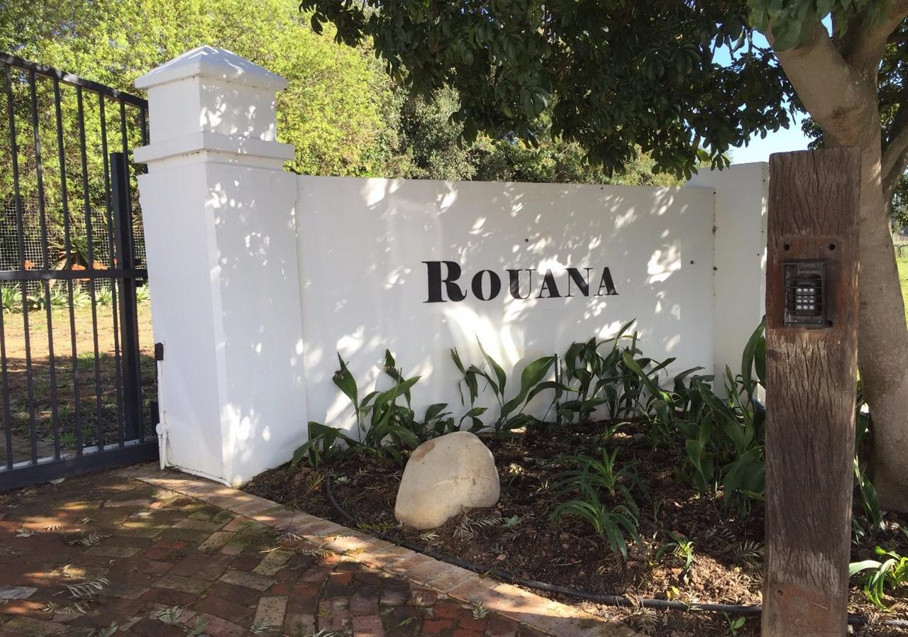 ホテル Rouana Guest Farm ステレンボッシュ エクステリア 写真
